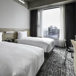 Hotel In 9