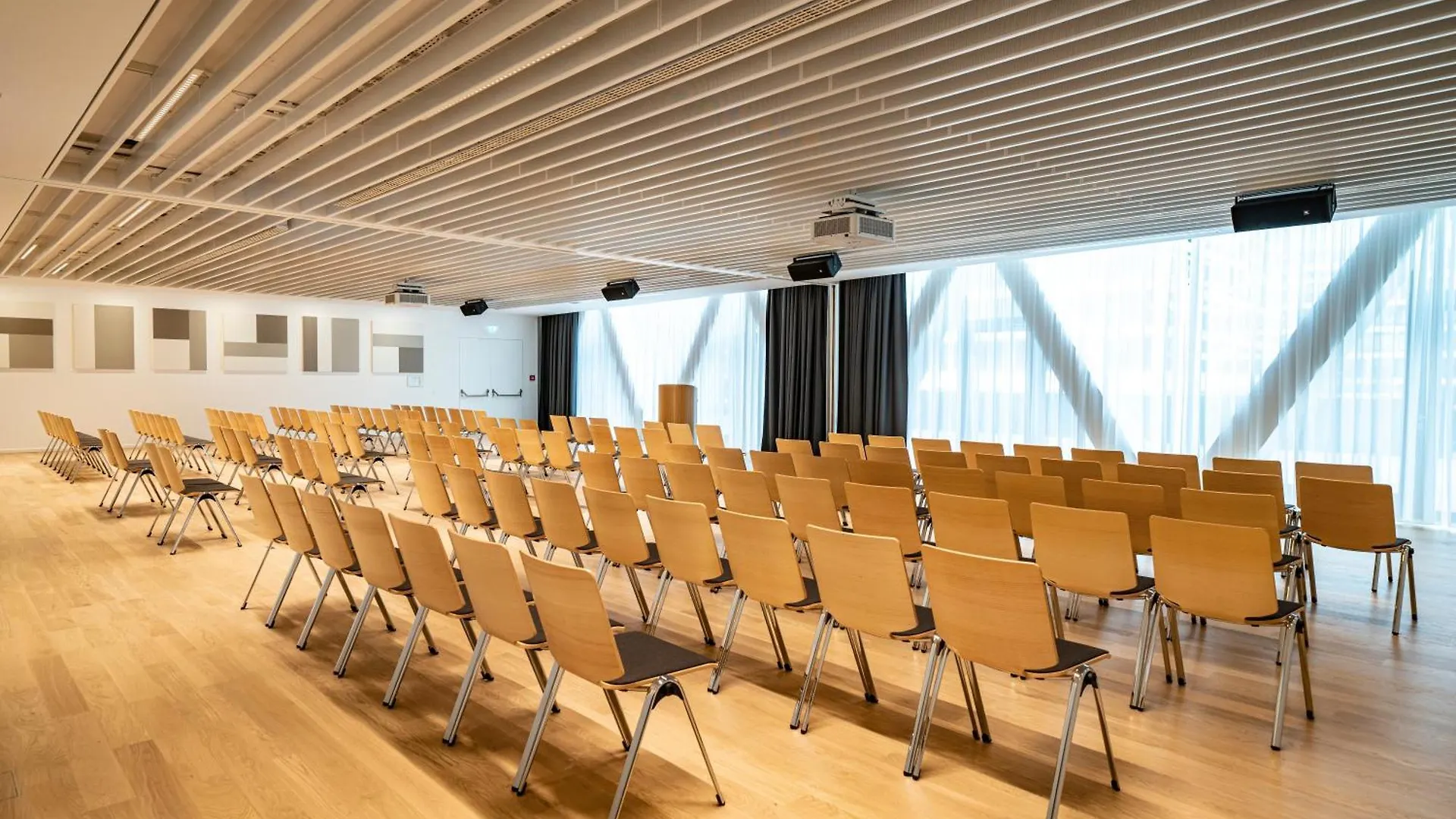 ****  Roomz Hotel & Conference Center Vienna Prater Austria