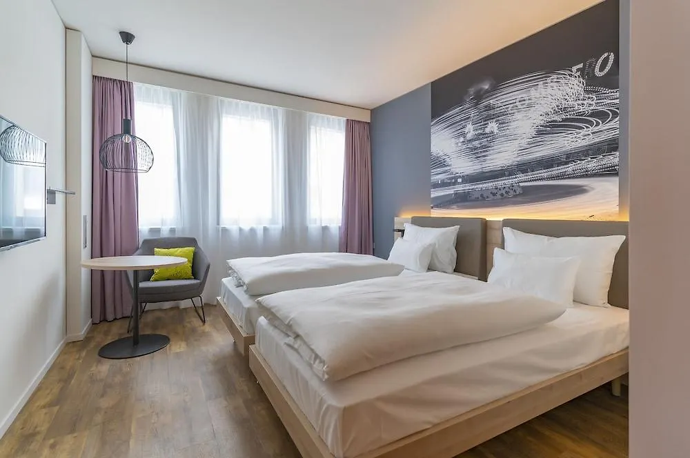 Roomz Vienna Prater 4*,